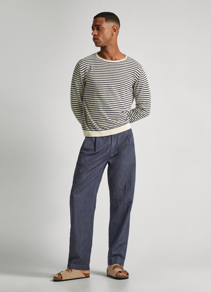 RELAXED FIT CHINO TROUSERS