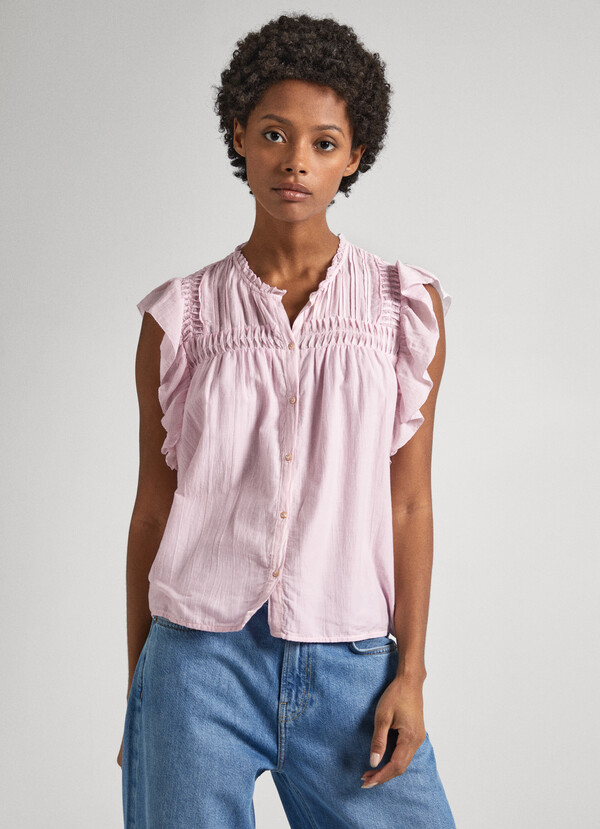 PLEATED DETAIL BLOUSE