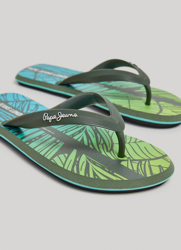 BEACH SANDALS WITH PALM TREE PRINT