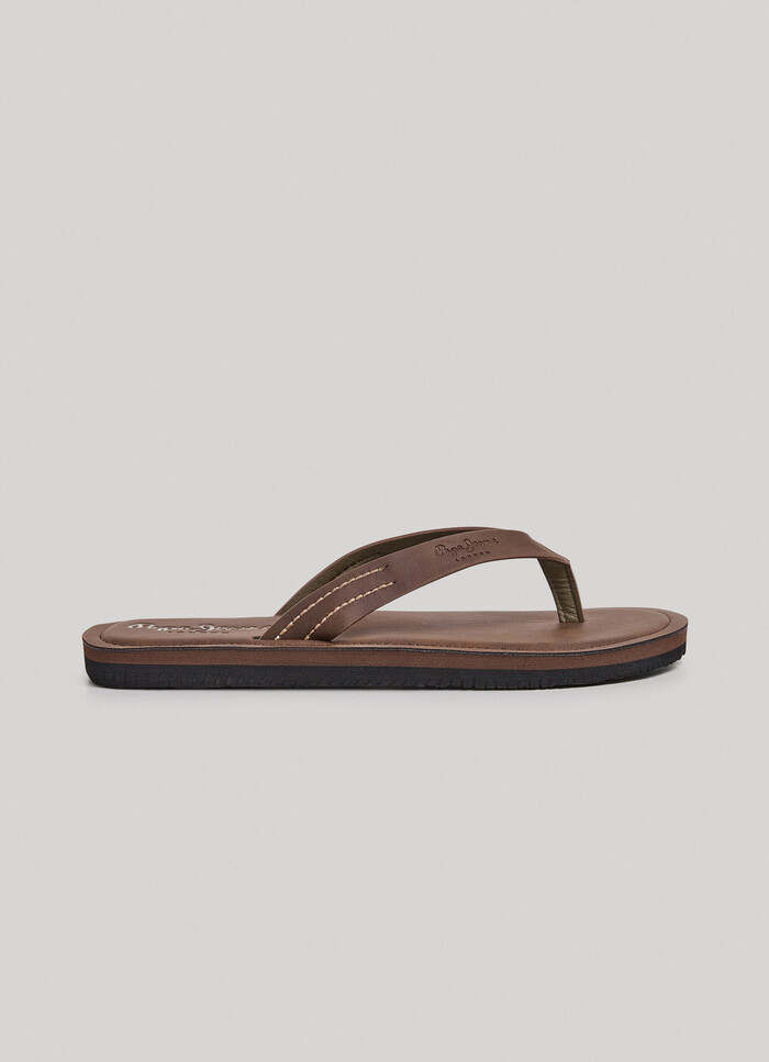LEATHER EFFECT BEACH SANDALS