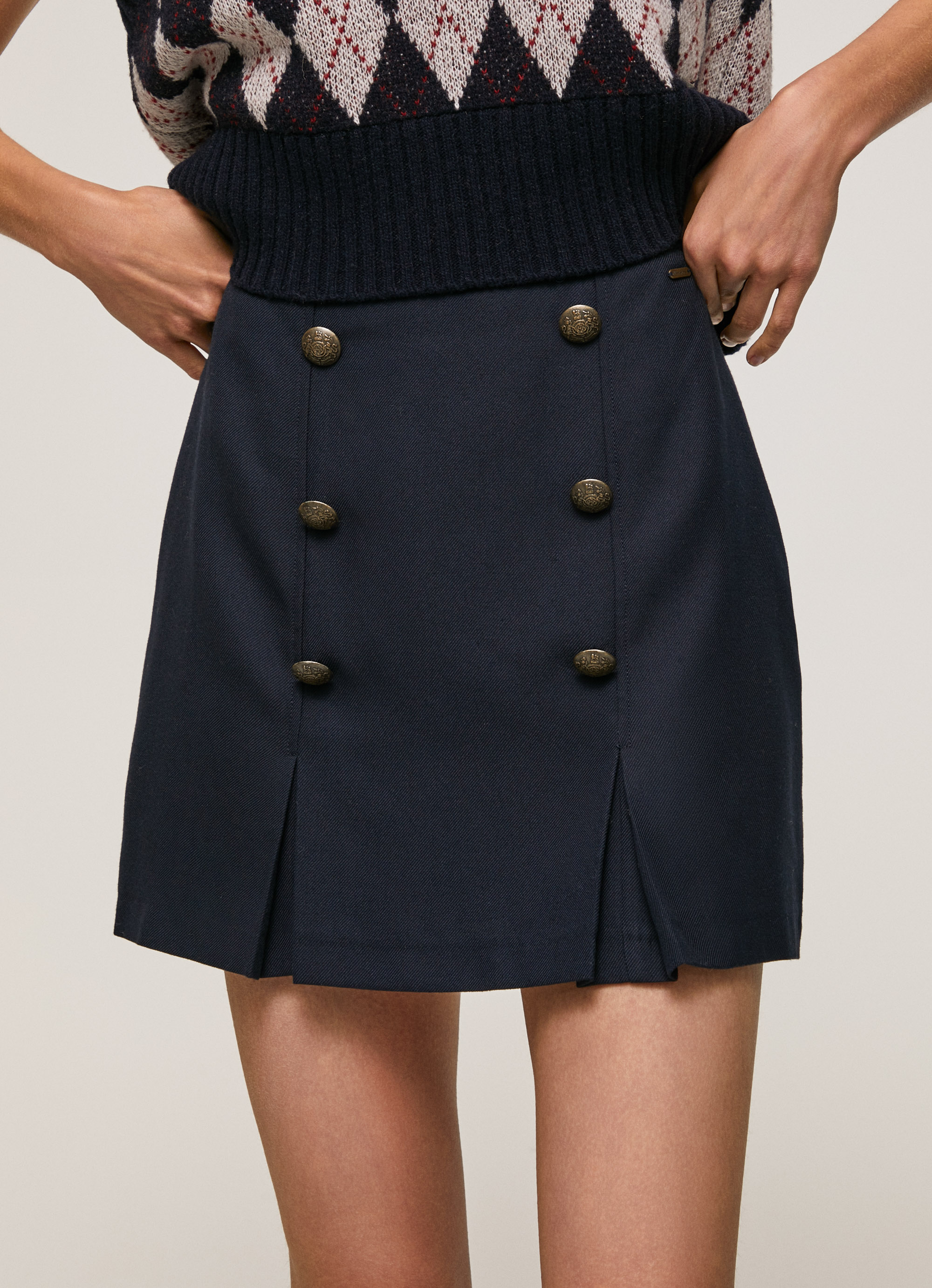 FALDA Y ABERTURAS | PEPEJEANS