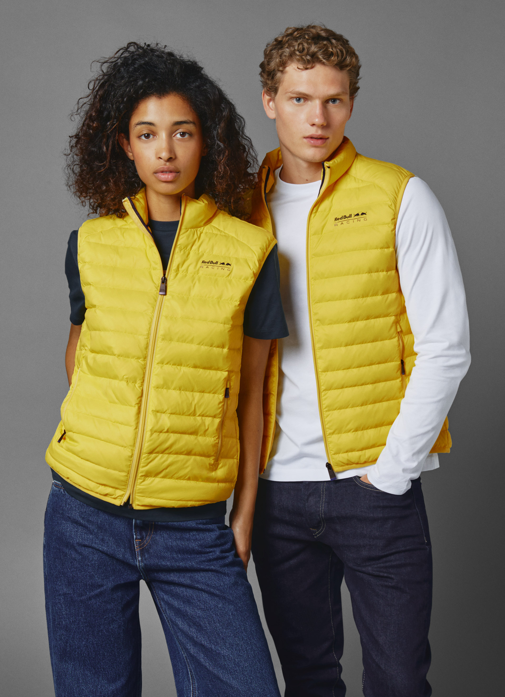 ペペジーンズ レッドブルレーシング ジッパー ポロシャツ XL