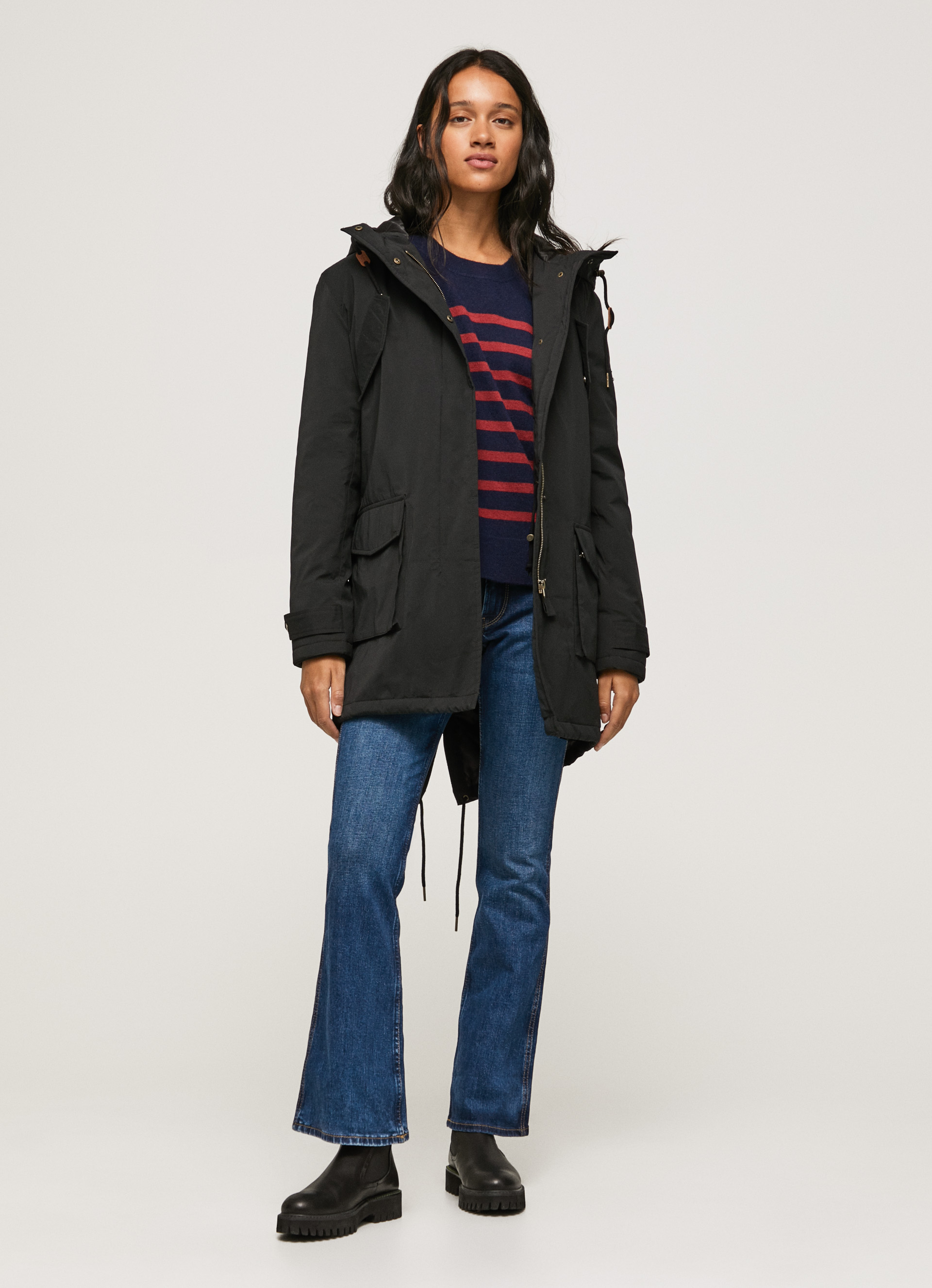 PARKA RESISTENTE AL AGUA |