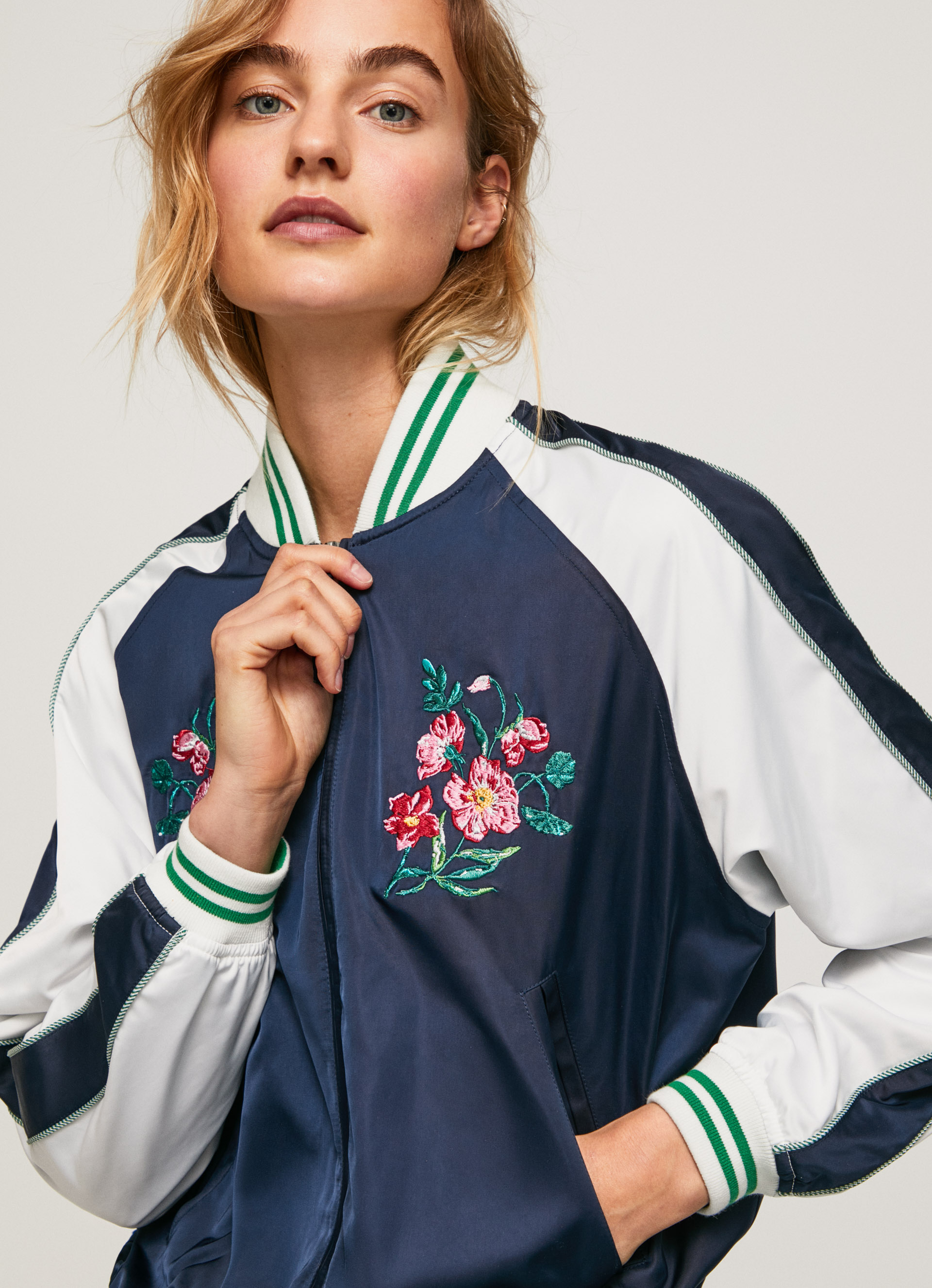 ABIGAIL BOMBER JACKET | PEPEJEANS